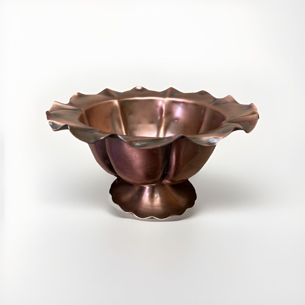 Vintage Gregorian #322 Solid Copper 7.25” Scalloped Edge Pedestal Bowl MCM